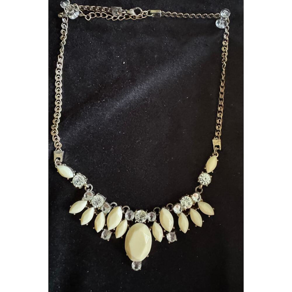 Vintage Cream Rhinestone Bib Necklace Statement Jewelry Adjustable 18-21” N249